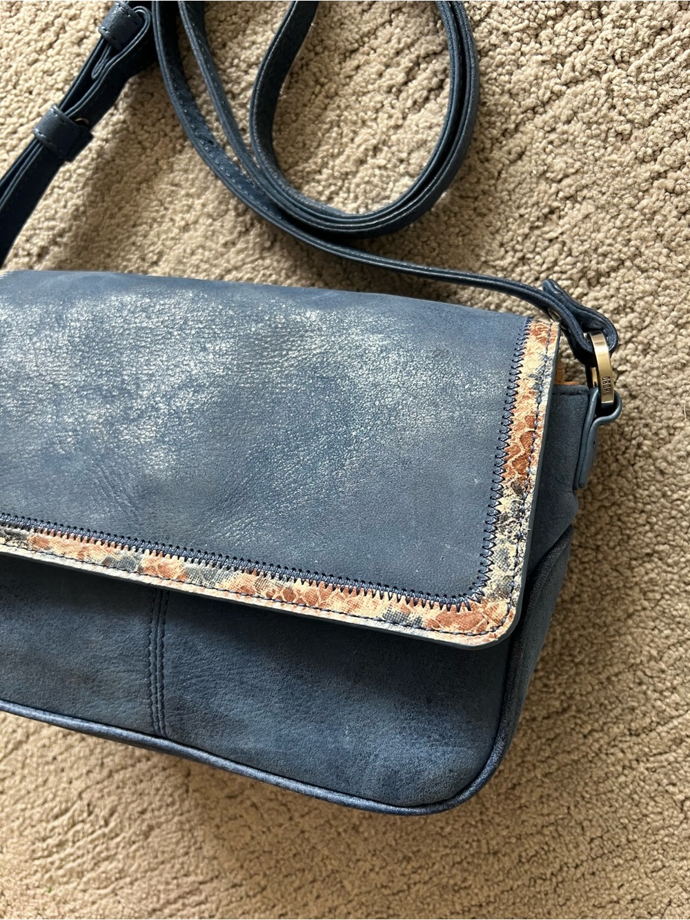 HOBO Blue Shiny Leather Crossbody Bag - Picture 9 of 16